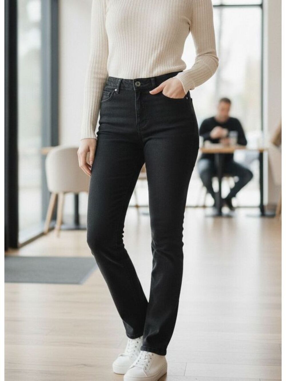 Santana Jeans Black Denim Pants Size 8 Stretch Straight Leg Casual